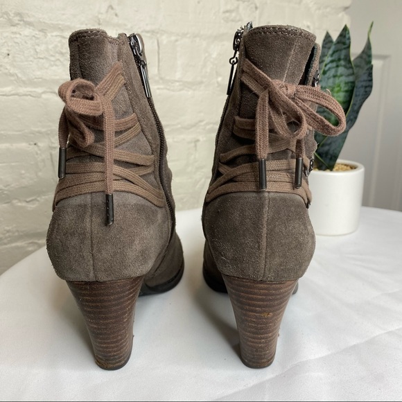 Clarks Alpine Andi Heeled Lace Up Booties 7 - Picture 6 of 10
